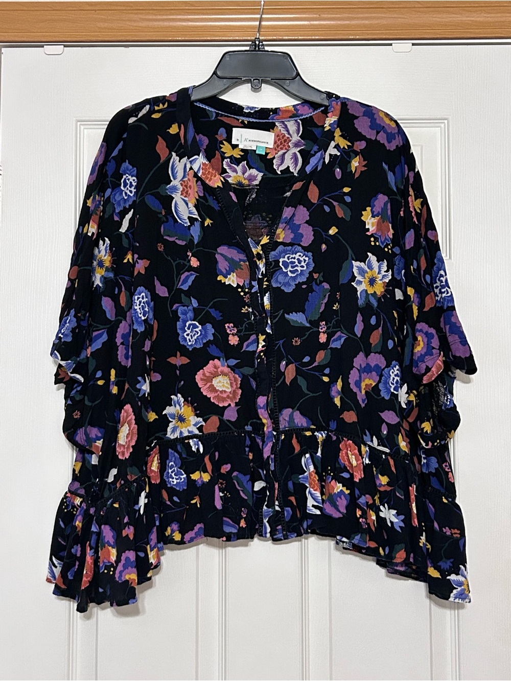 Women's Black Floral Ruffle Hem Blouse